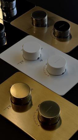 Смеситель для душа Boheme Cell 134-2-G, термостатический, цвет золото