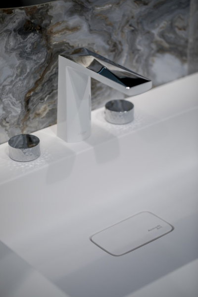 Столешница-моноблок ROMBO corian 120 белая 776-120-W белый